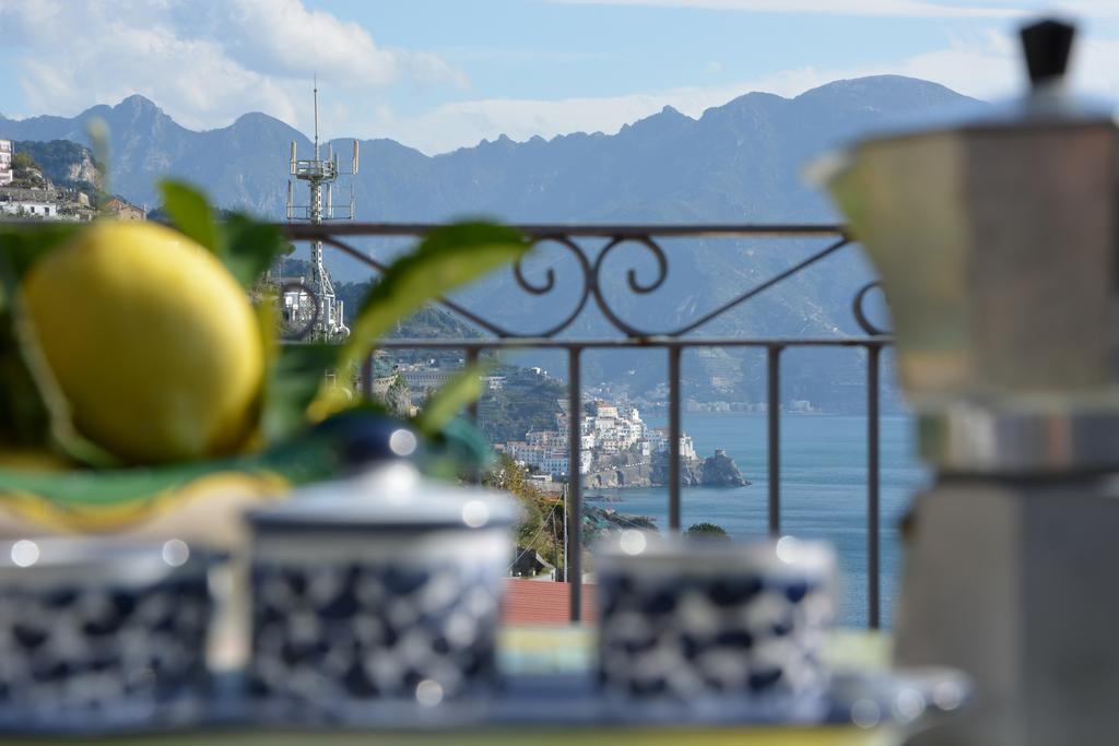 Holiday-in-amalfi *